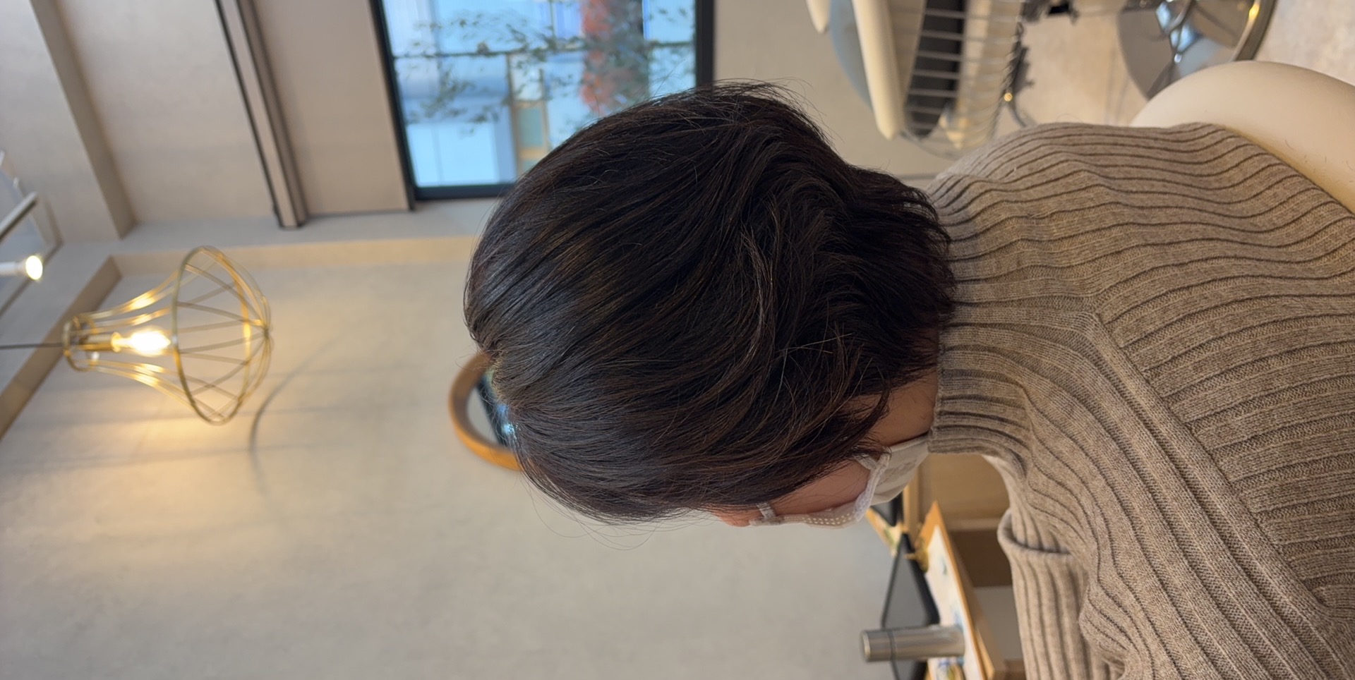 40代から輝く、魅力のヘアスタイルを